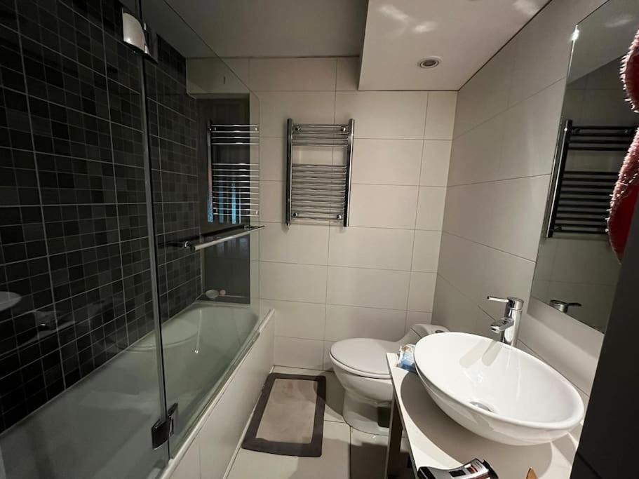 Apartamento Se Arrienda Amplio Departamento En Providencia Santiago