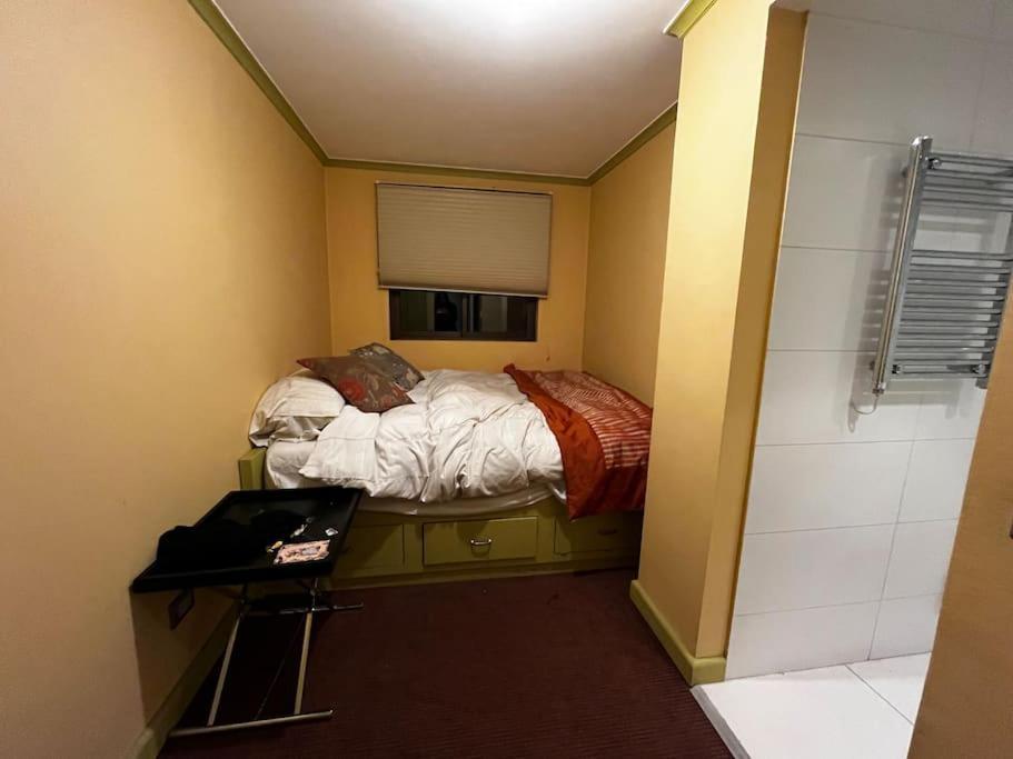 Apartamento Se Arrienda Amplio Departamento En Providencia *